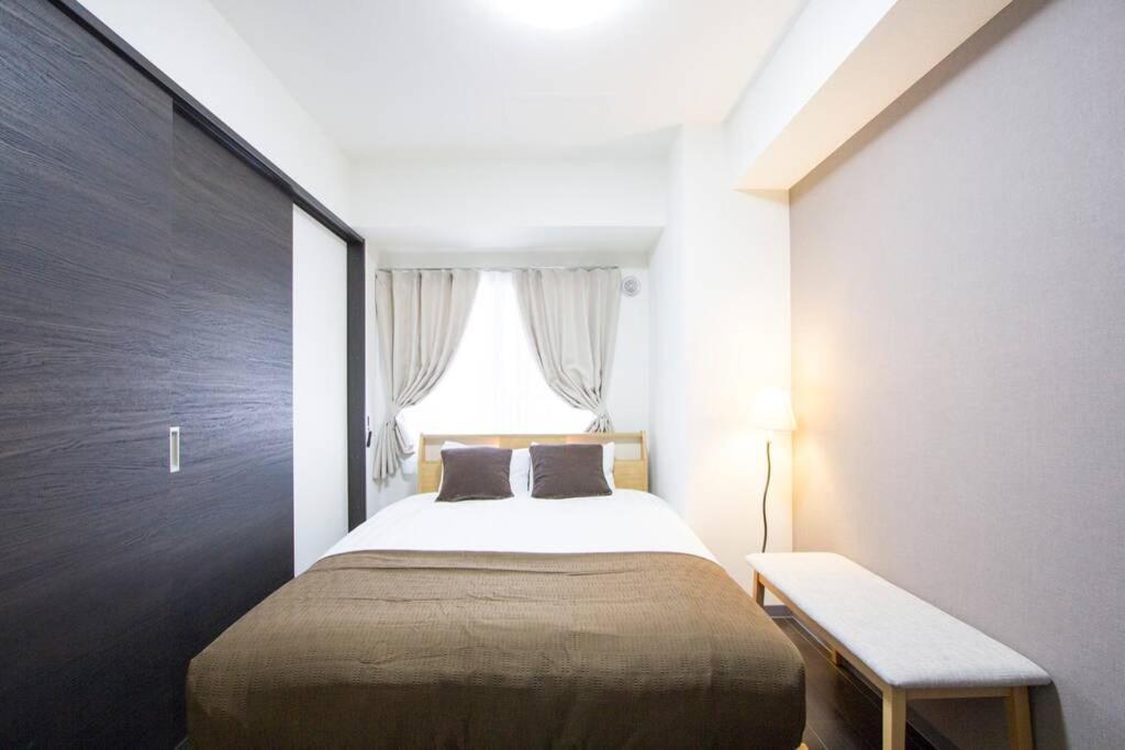 Ferienwohnung ようこそ札幌へ! 大通公園まで地下鉄10分 定員6名 Firetv完備 1階はセコマ Exterior foto